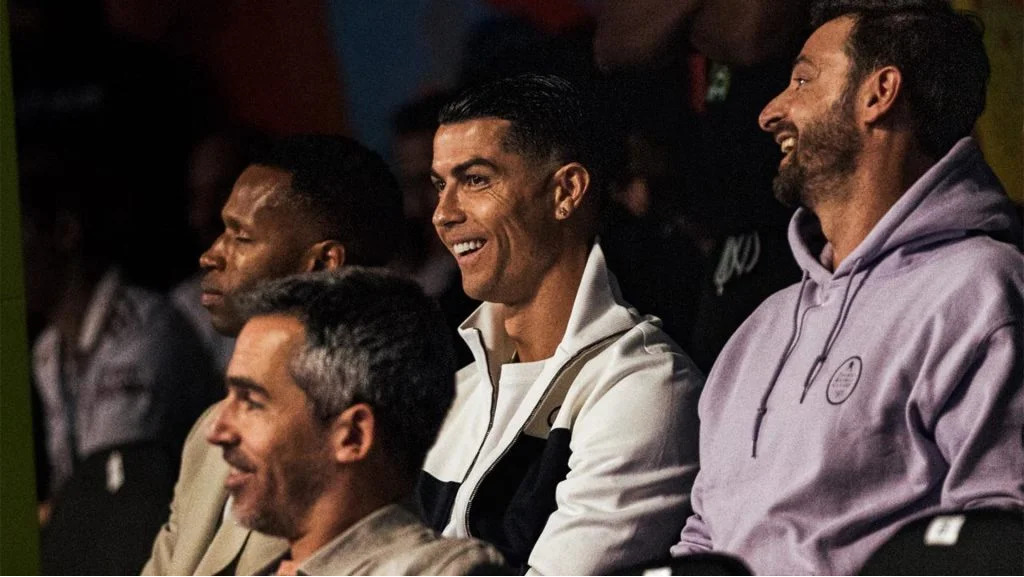 Read more about the article Premier Padel Ryadh : Day2. CR7 enjoys the show again. Ale Alonso, from tears to joy in 48 hours